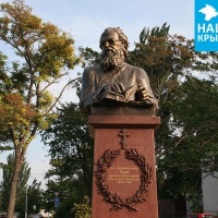 памятник Св.Луке в Керчи