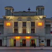 Театральная площадь Евпатории.