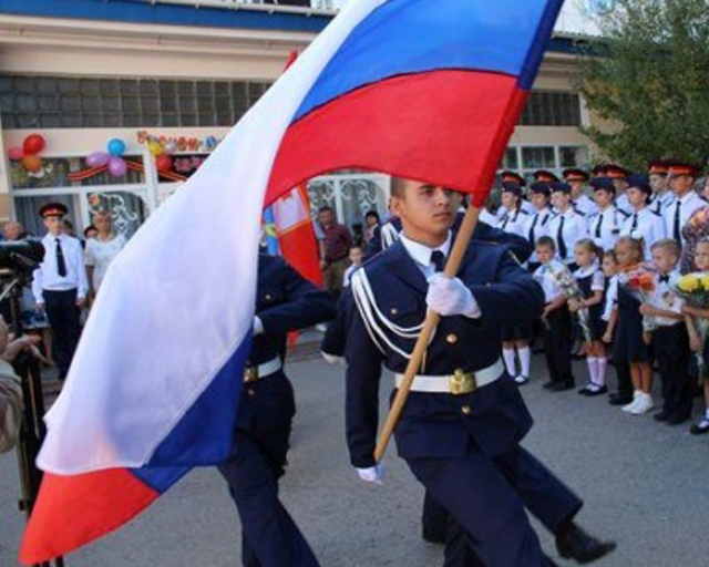 В севастопольской школе готовят молодые кадры для Следственного комитета