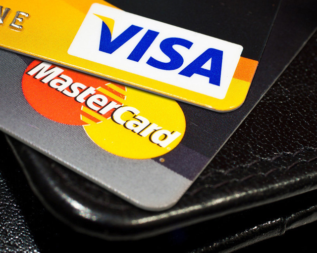 В Крыму транзакции по картам Visa и MasterCard идут без проблем
