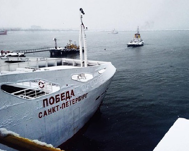 По данным диспетчерской службы ООО «Морская дирекция» 6 января Керченская паромная переправа осуществляет работу в штатном режиме